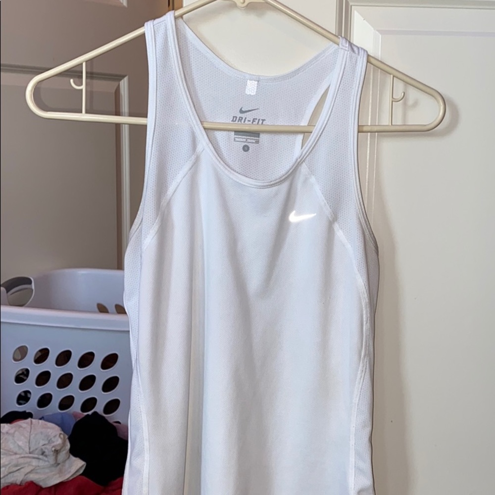 NIKE White Athletic Tank